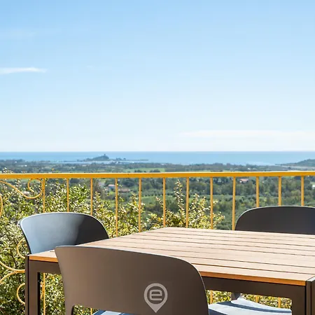 Apartamento Casa Oskar - Aircon - Wifi - Parking - Views Is Molas
